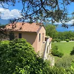 Motta Con Piscina E Tennis Lägenhet *