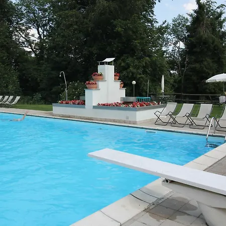 Apartamento Motta Con Piscina E Tennis *