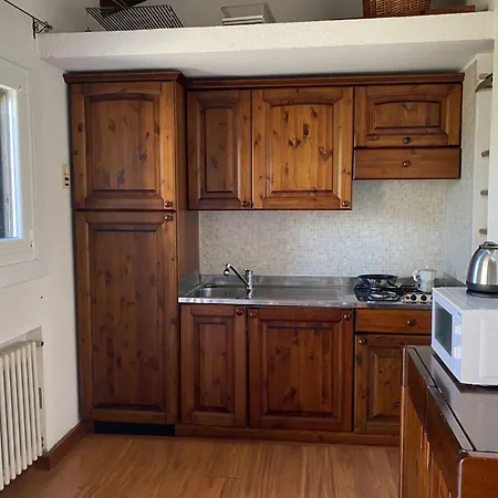 Apartment Motta Con Piscina E Tennis *