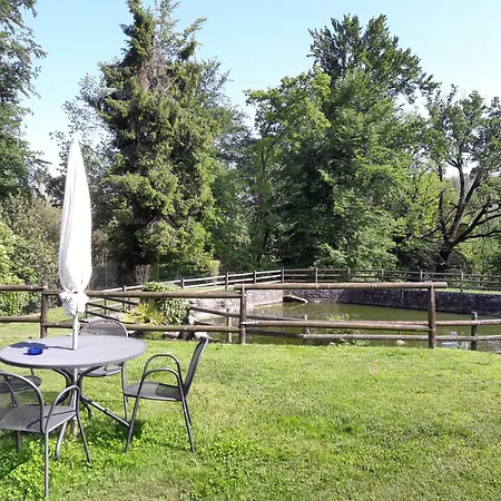 Motta Con Piscina E Tennis * Brisino