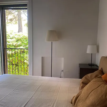 Motta Con Piscina E Tennis * Brisino