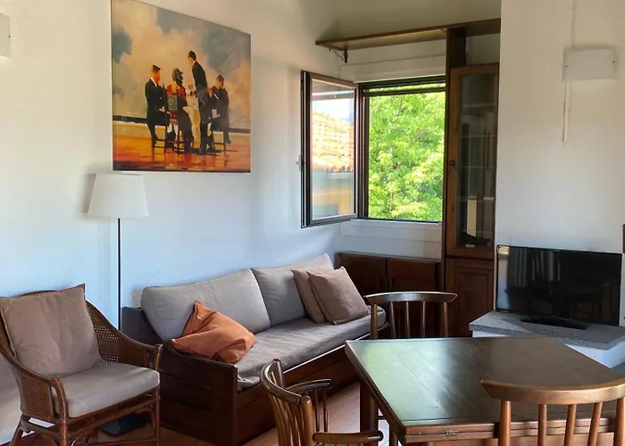 Lejlighed Motta Con Piscina E Tennis