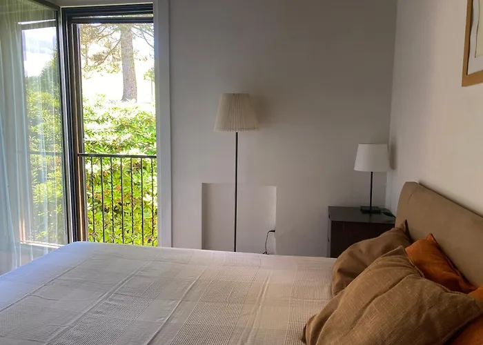 Motta Con Piscina E Tennis * Brisino